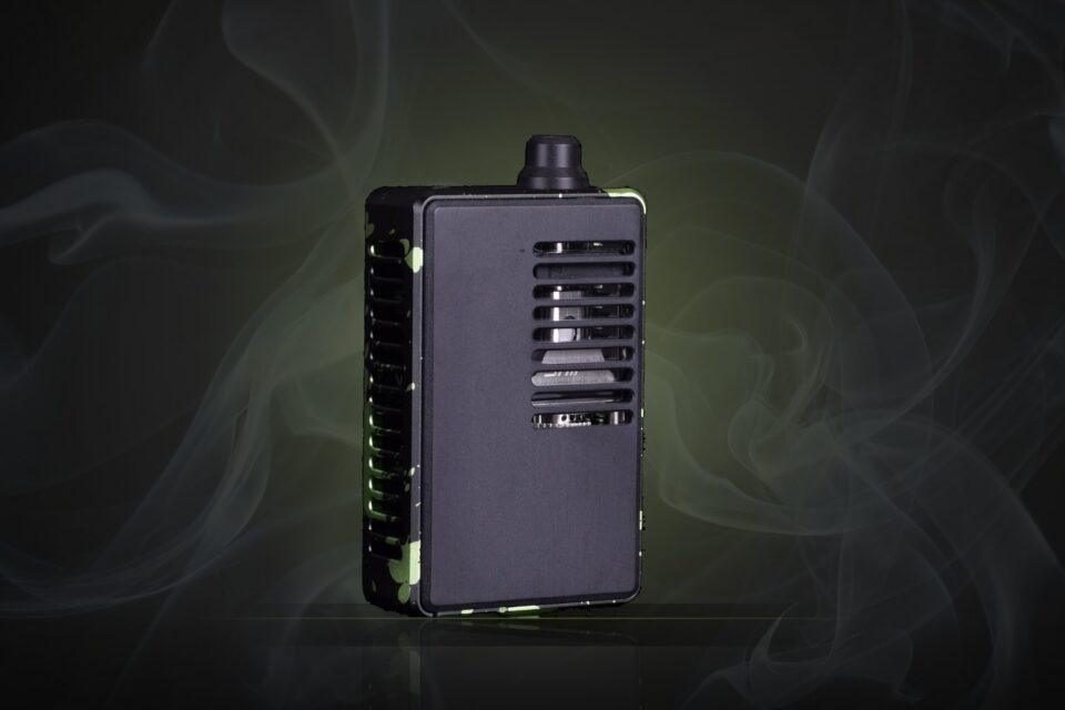 Vaperz Cloud x Gerobak San AIO DNA80C in Green Plasma, rear three-quarter view