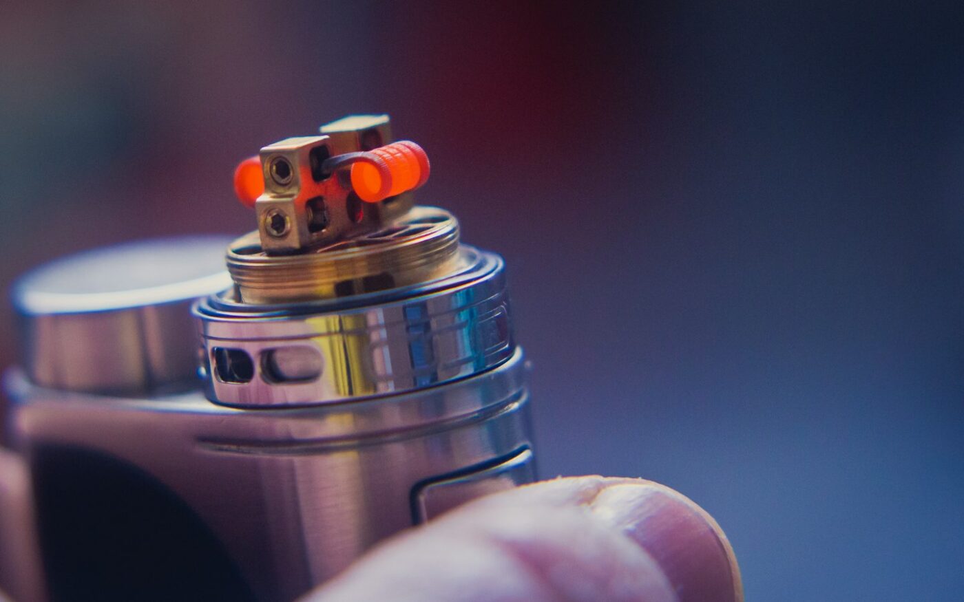 Close-up of a rebuildable atomizer deck
