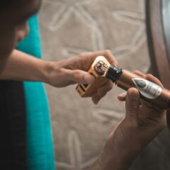 Filling a tank with e-liquid